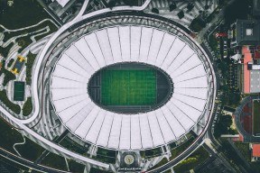 Kaiyun Sports-谢震业赛后谦逊发言登热搜，湖人鏖战雷霆引爆体育圈热议