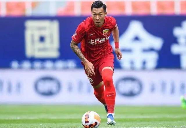 上海上港迎战成都地铁，球队主帅应对重点调整的简单介绍